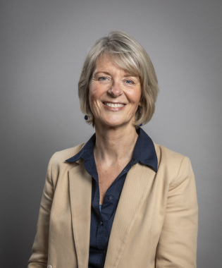 Bernadette Voogsgerd